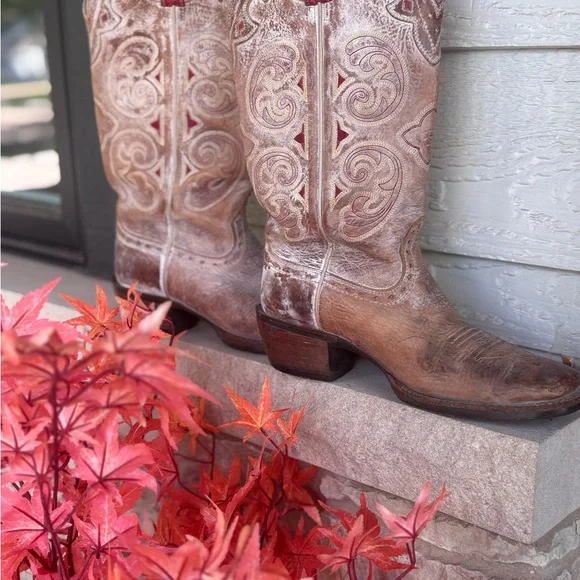 Ariat Madrina Cowgirl Boots – Square Toe. Size 8 - Picture 6 of 7